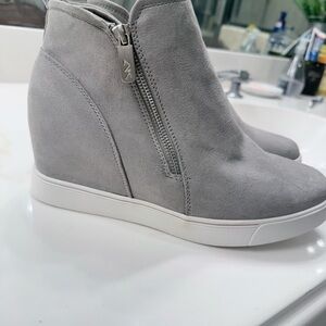 Anne Klein Light Gray Suede Wedge Sneaker Boot with Side Zip